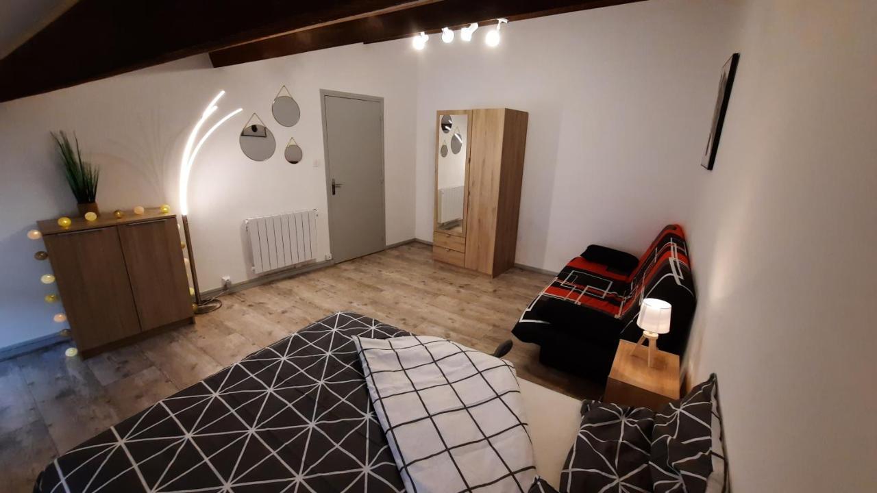 Suite 3 Pieces Chambre+Cuisine+Sdb Centre Ville Privas Exterior foto